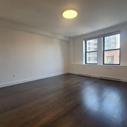 Image 7 - Windermere West End, 666 West End Avenue, New York, NY 10025, USA - Apartment for rent
