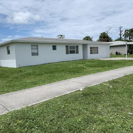 Image 5 - Evergreen Avenue & Indian Street, Southeast Evergreen Avenue, Martin County, FL 34887, USA - Apartment for rent