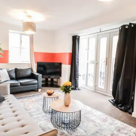 Rent this 4 bed apartment on Bentley House in 21 Wellington Way, Bromley-by-Bow