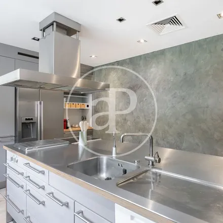 Rent this 6 bed apartment on Carrer de Panamà in 26, 08034 Barcelona
