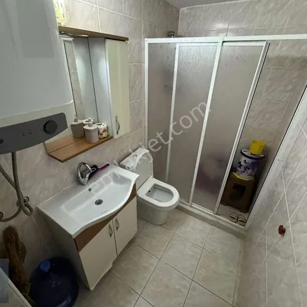 Rent this 2 bed apartment on Zaimağa Caddesi in 35160 Karabağlar, Turkey