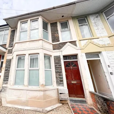 Rent this 5 bed townhouse on 13 Beverley Road in Bristol, BS7 0JL