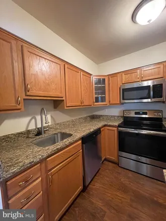 Image 3 - 10137 Prince Place, Upper Marlboro, Prince George's County, MD 20774, USA - Apartment for rent