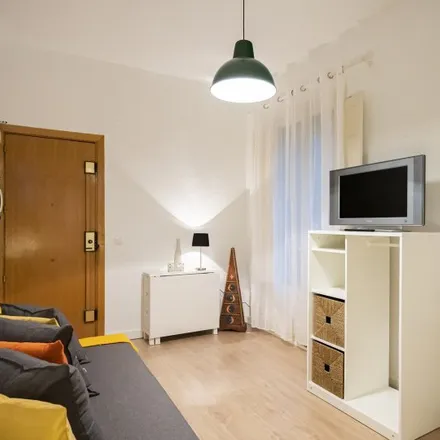 Image 8 - Madrid, González y Casado, Calle de San Bernardo, 114, 28015 Madrid - Apartment for rent
