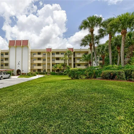 Buy this 2 bed condo on 23385 Barwood Lane North in Palm Beach County, FL 33428