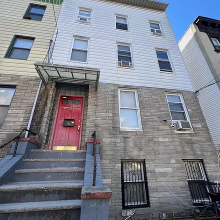 Rent this 3 bed apartment on 233 1st Street in Jersey City, NJ 07302