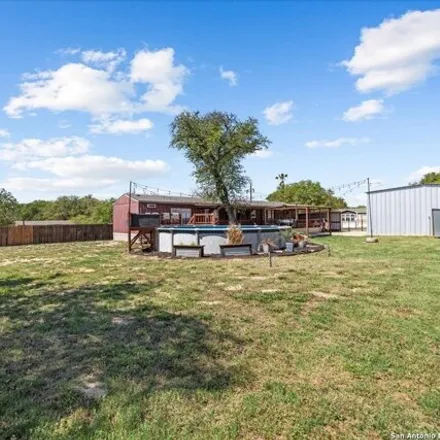 Image 5 - 326 Autumn Lane, Atascosa County, TX 78065, USA - Apartment for sale