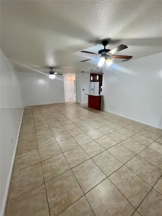 Image 4 - 9632 Northwest 4th Street, Coral Springs, FL 33071, USA - Condo for rent