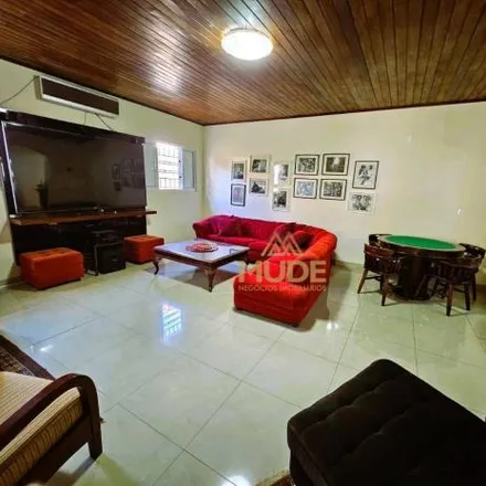 Buy this 5 bed house on SHIN QI 12 Conjunto 3 in Lago Norte - Federal District, 71515-030