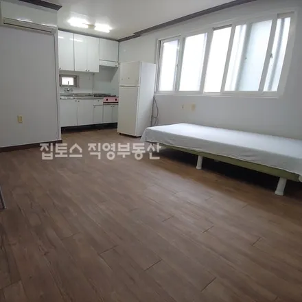 Image 1 - 서울특별시 서대문구 남가좌동 5-6 - Apartment for rent