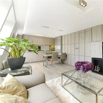 Buy this 2 bed townhouse on 14 Rutland Gate in London, SW7 1AY