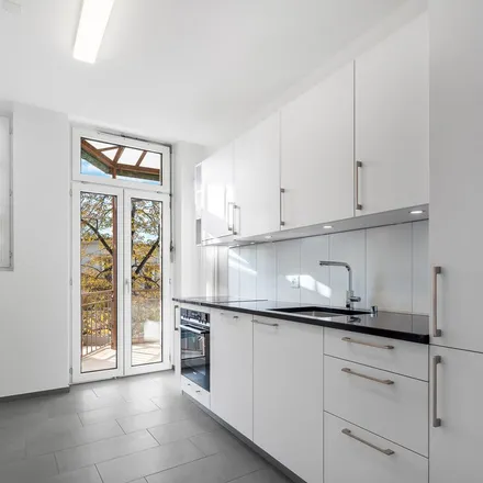 Rent this 3 bed apartment on Münchensteinerstrasse 116 in 4053 Basel, Switzerland