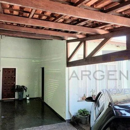 Buy this 2 bed house on Rua Emílio Zapile in Socorro, Mogi das Cruzes - SP