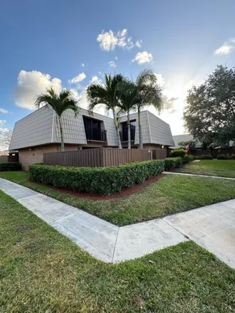 Image 2 - 5616 56th Way, West Palm Beach, Florida, 33409 - Townhouse for sale