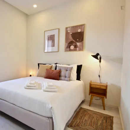 Rent this 2 bed apartment on Rua do Olival in 1200-608 Lisbon, Portugal