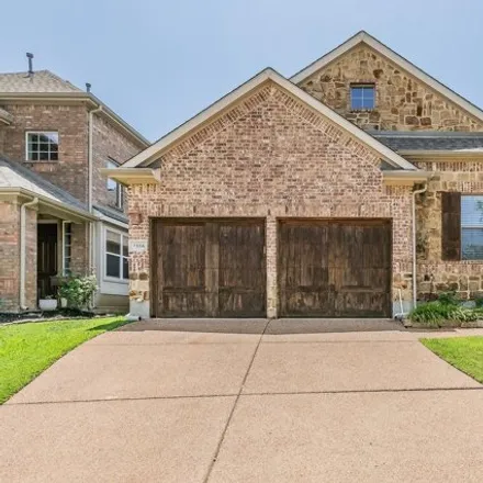Buy this 3 bed house on 9116 Cottonwood Village Drive in Fort Worth, TX 76012