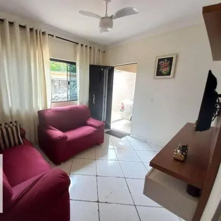 Buy this 3 bed house on Rua Delcio Betini in Vila São Camilo, Santa Bárbara d'Oeste - SP