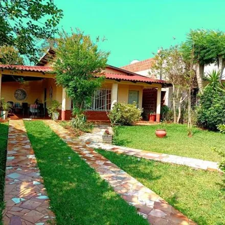 Buy this 3 bed house on 10 de Diciembre in Aristóbulo del Valle, Municipio de Aristóbulo del Valle