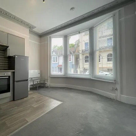 Rent this 1 bed apartment on Roundhill Crescent in Brighton, BN2 3GP