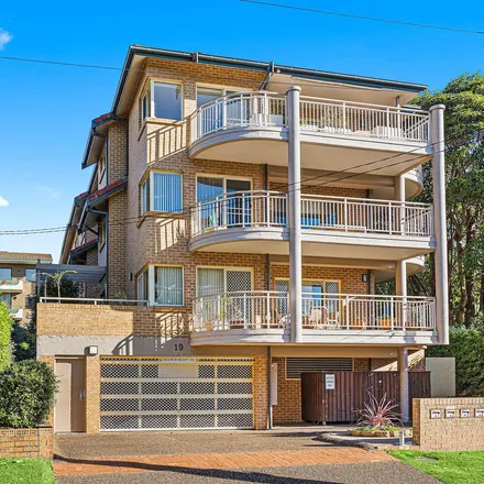 Rent this 3 bed apartment on Church Street in Wollongong NSW 2500, Australia