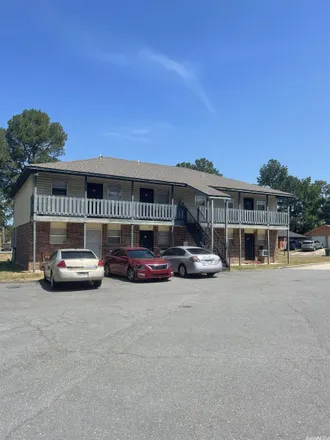 Buy this studio apartment on 1355 South Linden Street in Pine Bluff, AR 71603