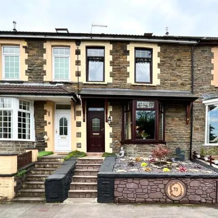Buy this 3 bed townhouse on Abercynon Road in Abercynon, CF45 4NG