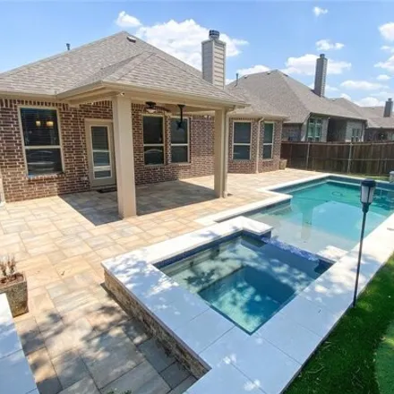 Rent this 3 bed house on Lake Sierra Way in Denton County, TX 75068