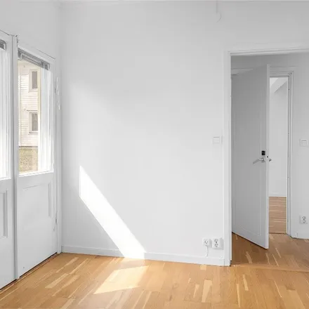 Image 3 - Rosenstigen, 520 25 Dalum, Sweden - Apartment for rent