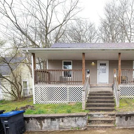 Buy this 2 bed house on 637 Cline Street in Frankfort, KY 40601
