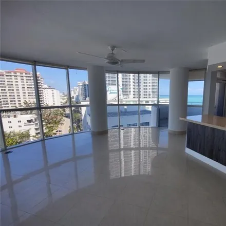 Image 8 - La Gorce Palace Condominiums, 6301 Collins Avenue, Miami Beach, FL 33141, USA - Condo for sale