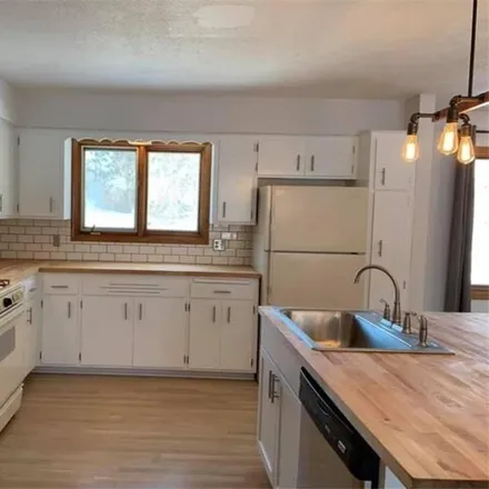 Image 4 - 1821 Turquoise Trail, Eagan, MN 55122, USA - House for rent
