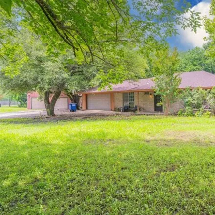 Buy this 3 bed house on 105 Rugged Drive in Red Oak, TX 75154
