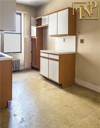 Image 5 - 303 Avenue P Apt D4, Brooklyn, New York, 11204 - Apartment for sale