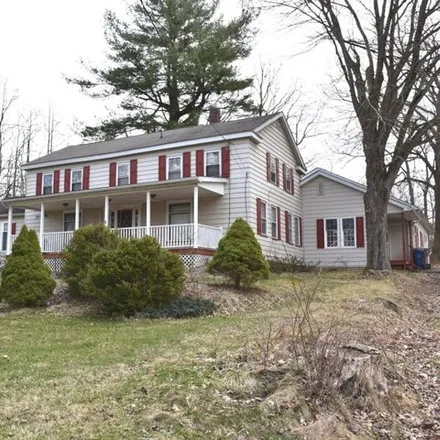 Buy this 5 bed house on 585 North Main Street Extension in Meadville, PA 16335
