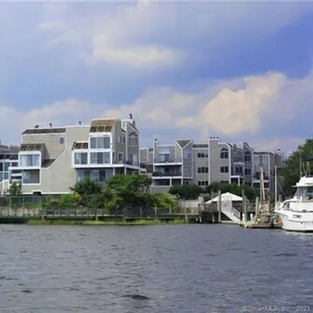 Buy this 2 bed townhouse on 2;74 Harbour Close in City Point, New Haven