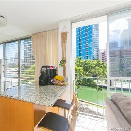 Image 5 - 612 McCully Street, Honolulu, HI 96826, USA - Condo for sale