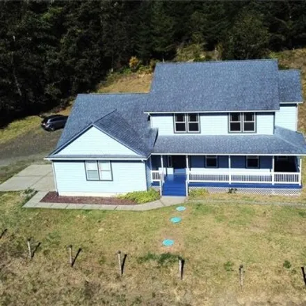 Buy this 3 bed house on 7074 Northbank Road in Central Park, Grays Harbor County