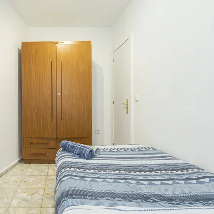 Image 5 - Calle de Moratín, 13, 28014 Madrid, Spain - Room for rent