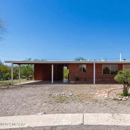 Buy this 3 bed house on 2198 West Saddle Hills Court in Tucson, AZ 85745