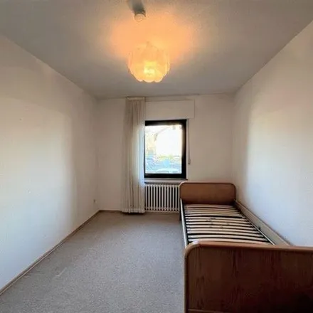 Rent this 3 bed apartment on Rheinstraße 39 in 47799 Krefeld, Germany