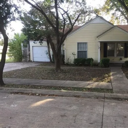 Rent this 2 bed house on 476 Ann Street in Garland, TX 75040