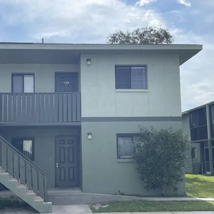 Buy this 2 bed condo on 1571 University Lane in Cocoa, FL 32922