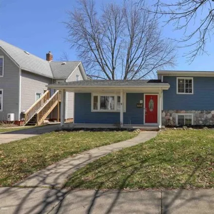 Buy this 3 bed house on 80 Miller Street in Mount Clemens, MI 48043