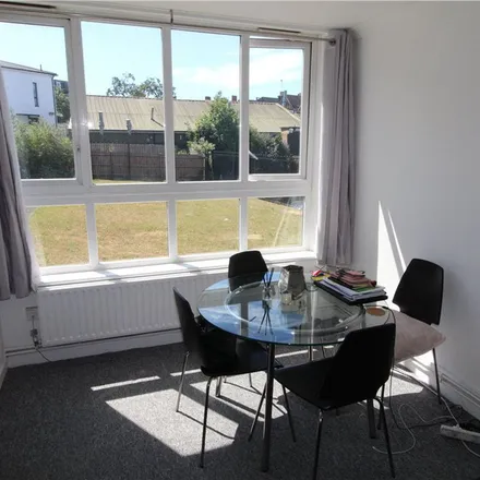 Rent this 1 bed apartment on 26 Heathfield Road in London, CR0 1EU