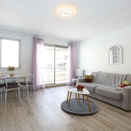 Image 4 - CHR Home, Rue d'Arsonval, 75015 Paris, France - Apartment for rent