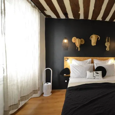 Rent this 1 bed townhouse on 84800 L'Isle-sur-la-Sorgue