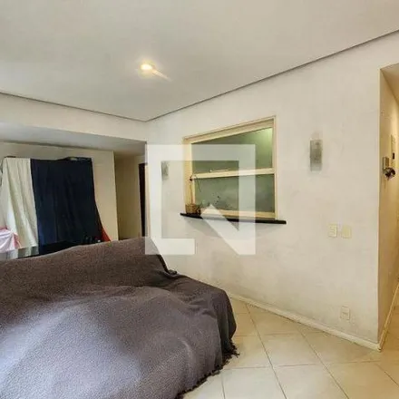 Buy this 3 bed apartment on Detran-RJ in Rua Machado de Assis, Flamengo
