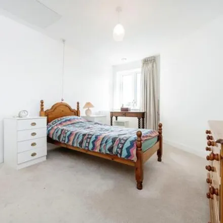 Image 6 - Woodcote, Bedford, MK41 8EJ, United Kingdom - Apartment for sale