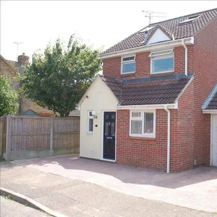 Buy this 4 bed house on Hopkins Mead in Chelmsford, CM2 6SS