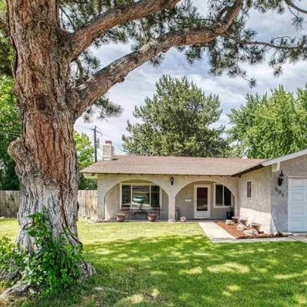 Buy this 3 bed house on 501 S Bighorn Dr in Boise, Idaho